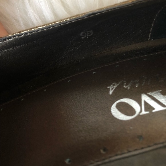 Golden shoes heels excellent conditions leather - Picture 8 of 8